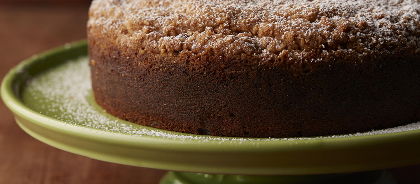 Drunken Pear-Cranberry Crumb Cake
