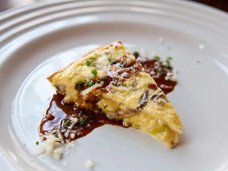 Le Creuset Kitchen Sessions with Chef Josh Feathers