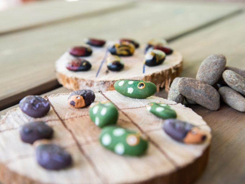 Pebble Tic, Tac, Toe