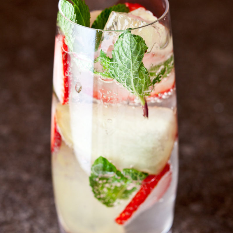 Strawberry Ginger Fizz