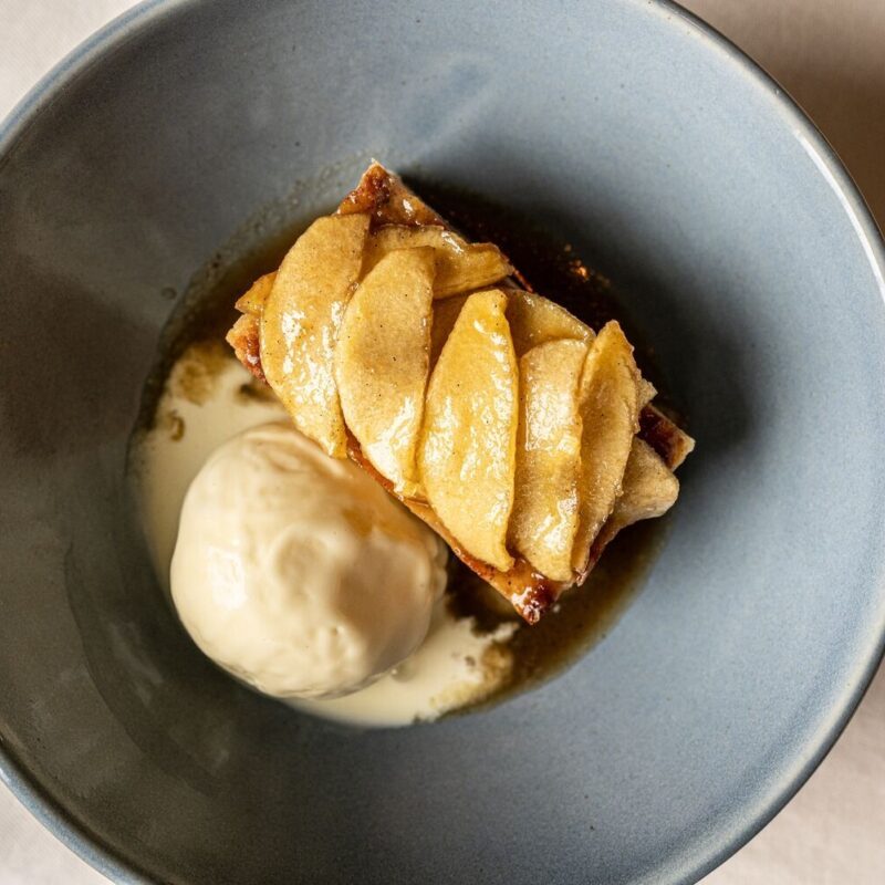 Cinnamon Roll Bread Pudding