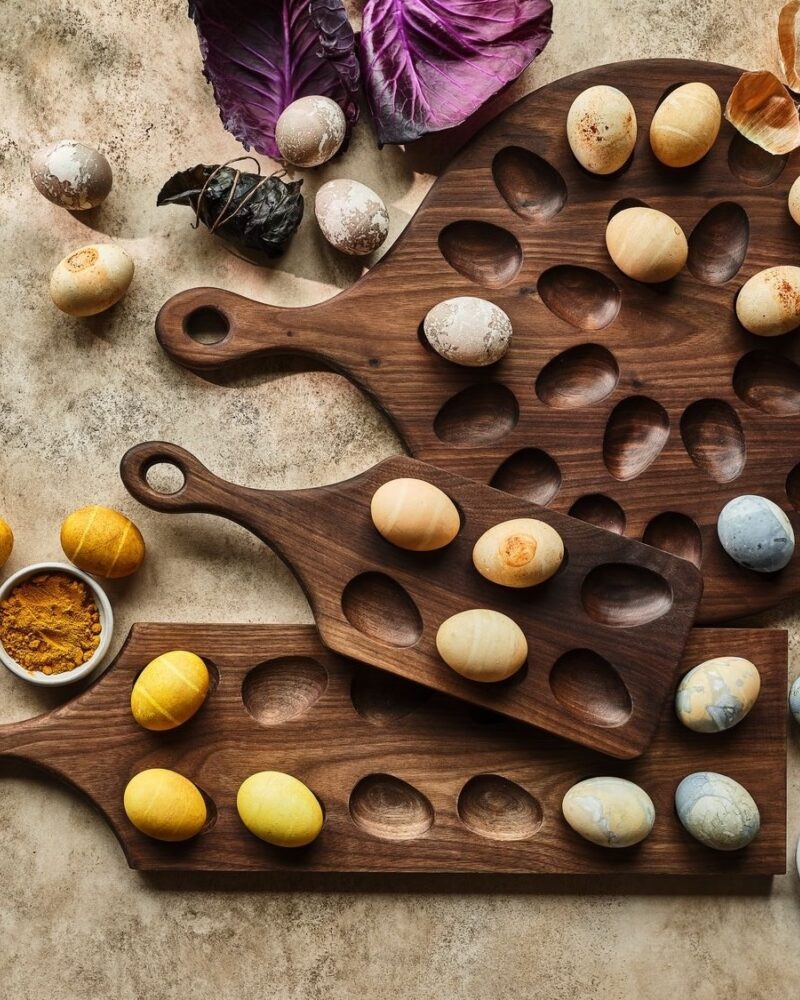 Eco-Friendly Egg Dyeing